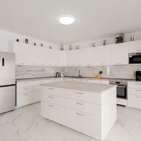 Selvetta, Lujo En Puerto Marina Villa Benalmádena